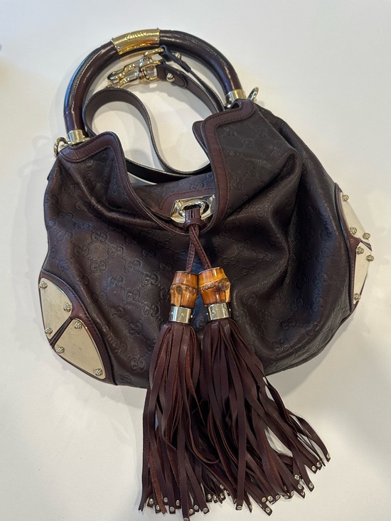 Gucci Handbags - Authentic Gucci Guccissima Indy brown bag